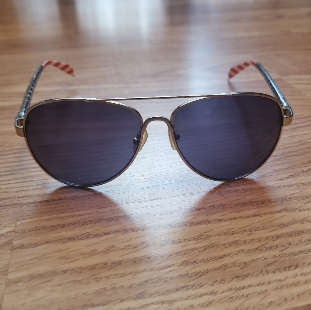 Aviator sunglasses